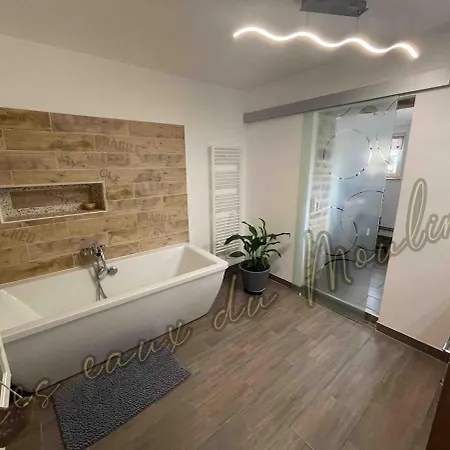 Entre La Et Le Avec Piscine Et Jacuzzi *