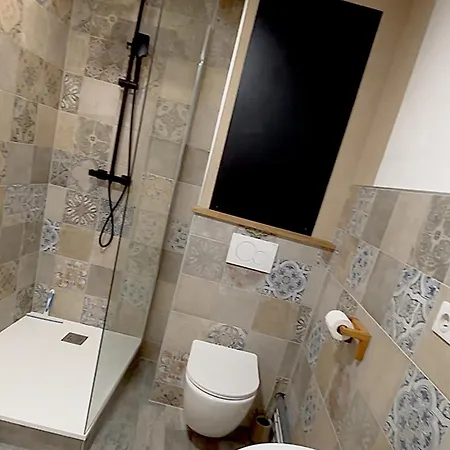 Entre La Et Le Avec Piscine Et Jacuzzi