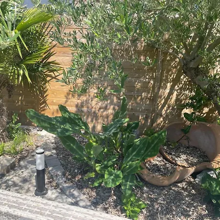 Entre La Et Le Avec Piscine Et Jacuzzi Casa vacanze