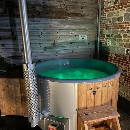 Entre La Et Le Avec Piscine Et Jacuzzi *